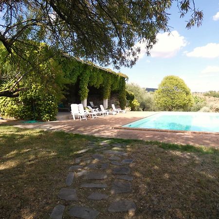 Scappo In Umbria, Il Fienile Villa Fornole Luaran gambar