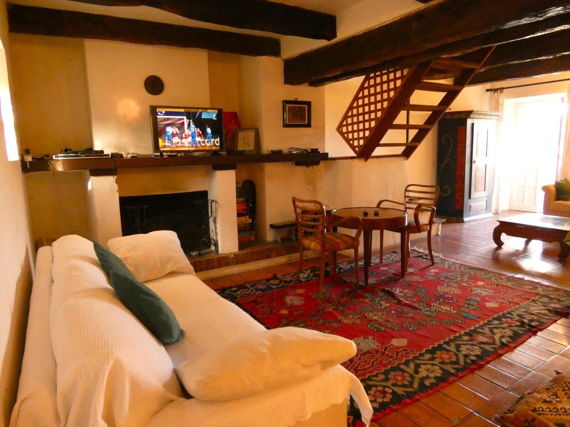 Scappo In Umbria, Il Fienile Villa Fornole Luaran gambar
