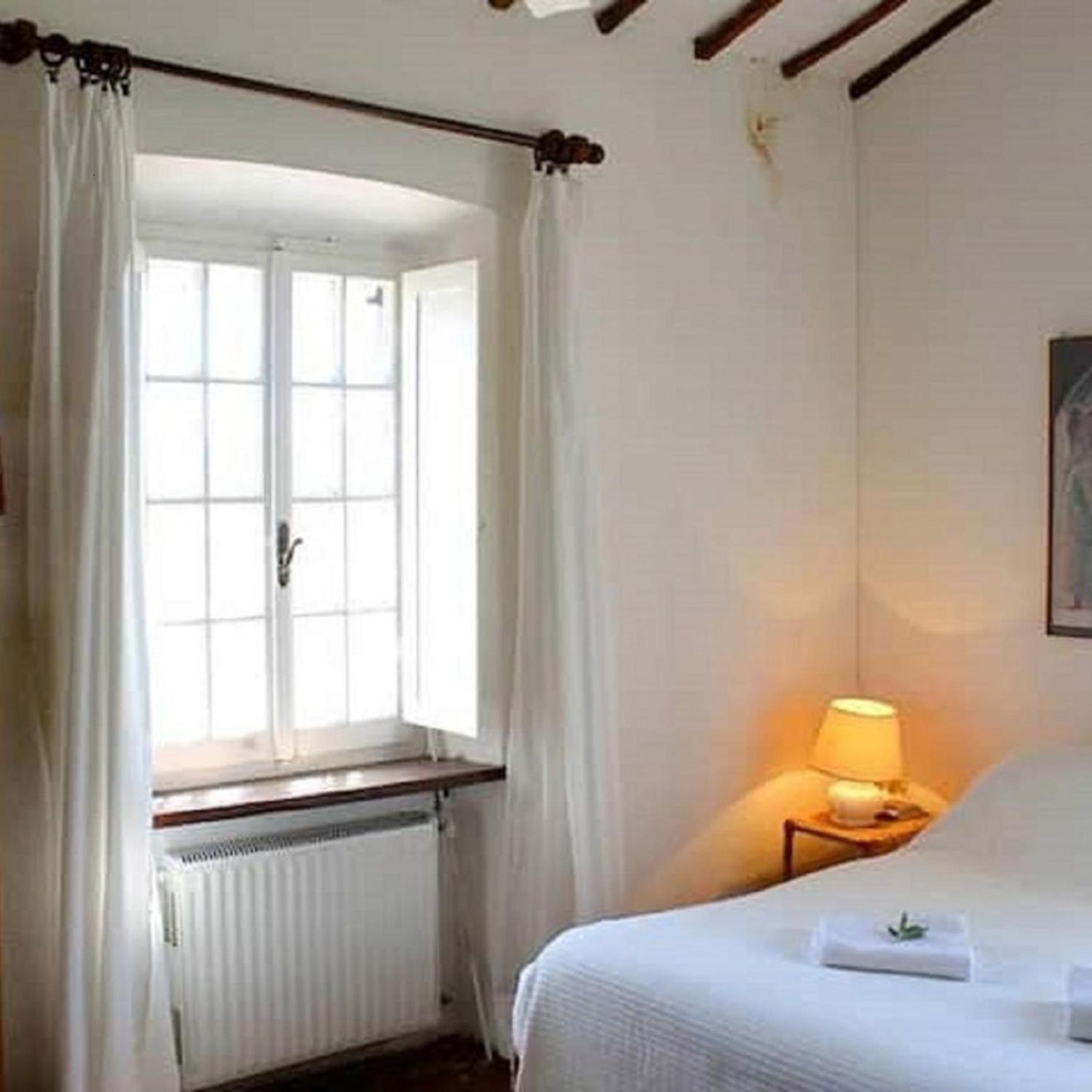 Scappo In Umbria, Il Fienile Villa Fornole Luaran gambar