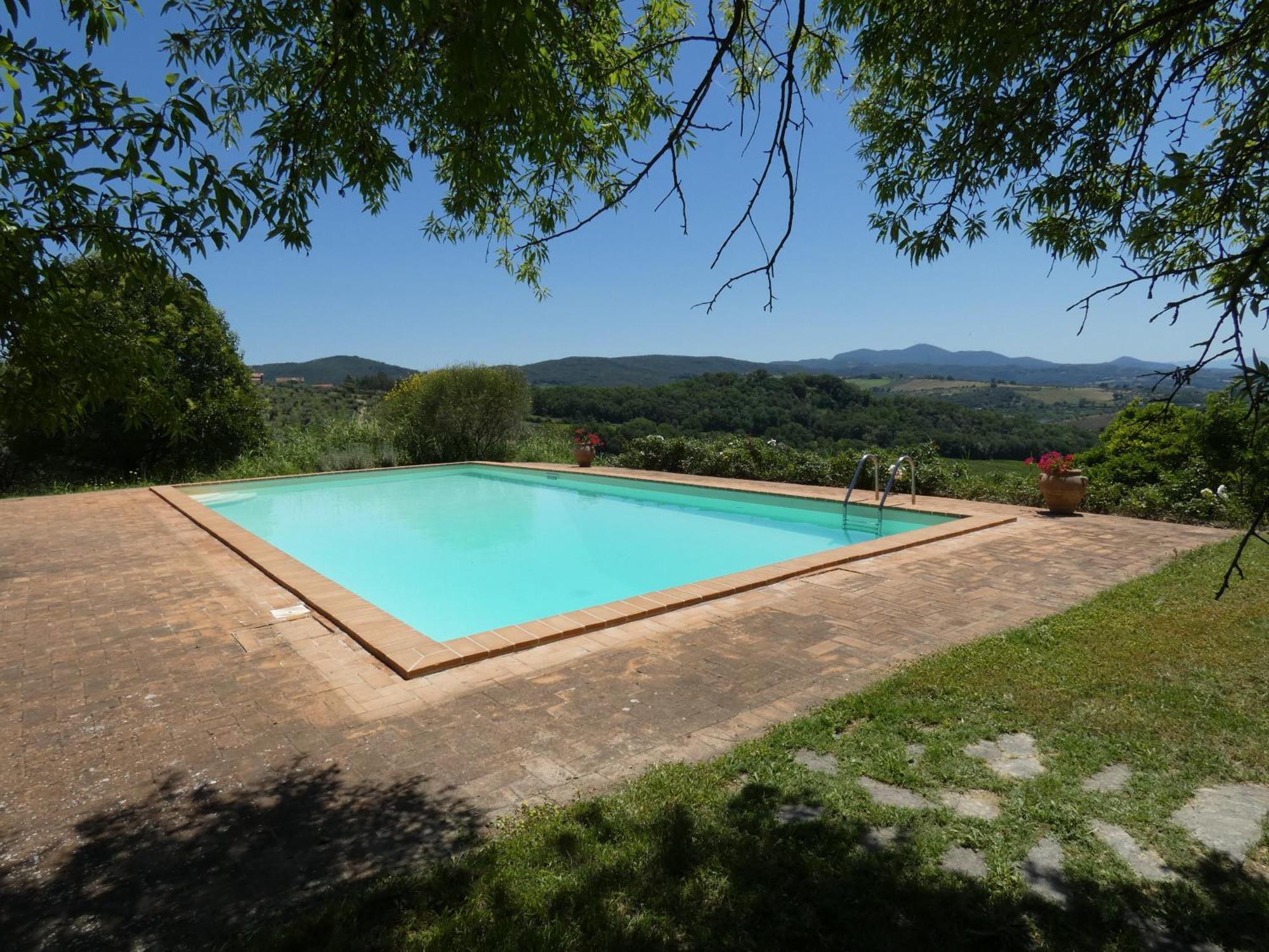 Scappo In Umbria, Il Fienile Villa Fornole Luaran gambar
